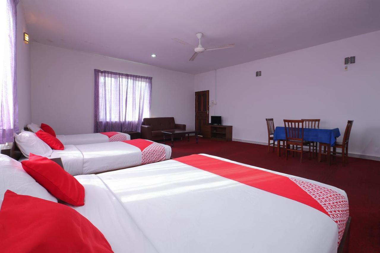 Oyo 8966 Dee Wana Resort 1 باسير بوته المظهر الخارجي الصورة